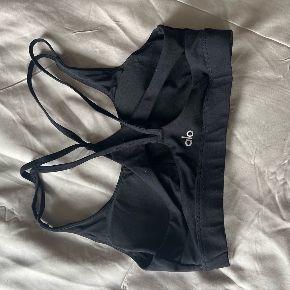 ALO YOGA SPORTS BRA NWOT BLACK SZ S